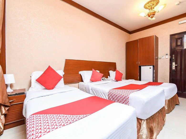 Oyo 180 Evin Hotel