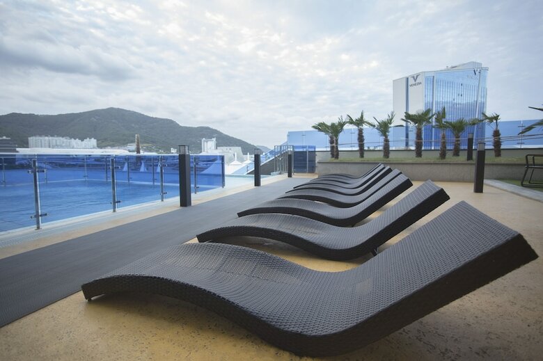 Utop Marina Hotel & Resort