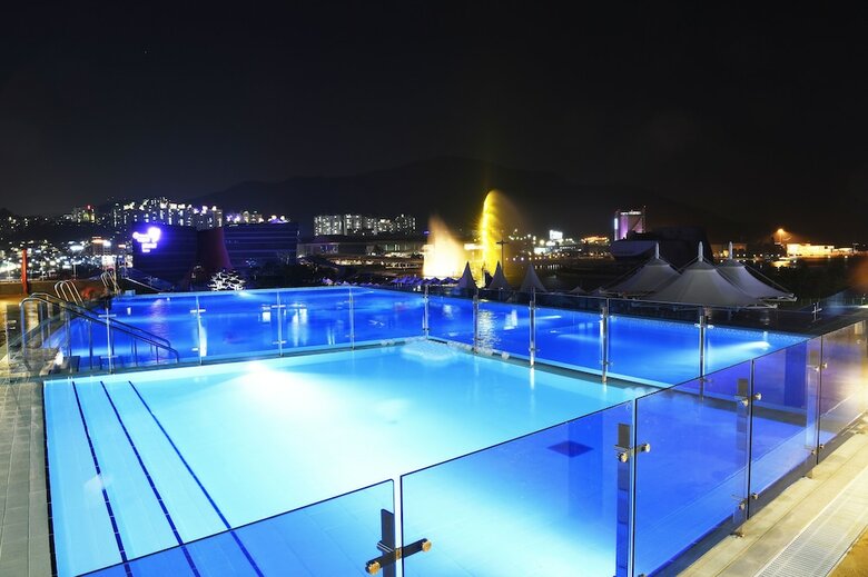 Utop Marina Hotel & Resort