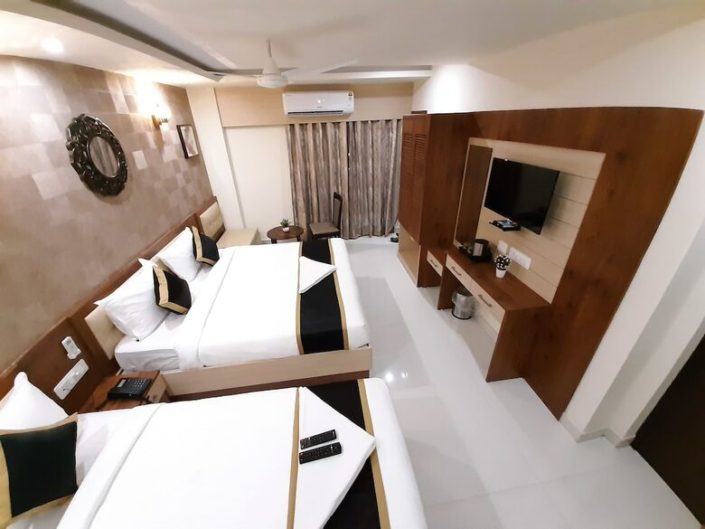 Hotel Liza Regency