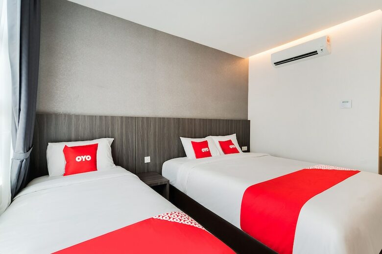 Oyo 89386 Stay 365 Hotel