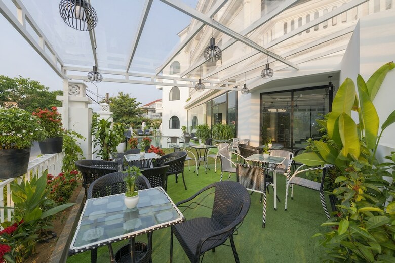 Hoianation Villas Hotel