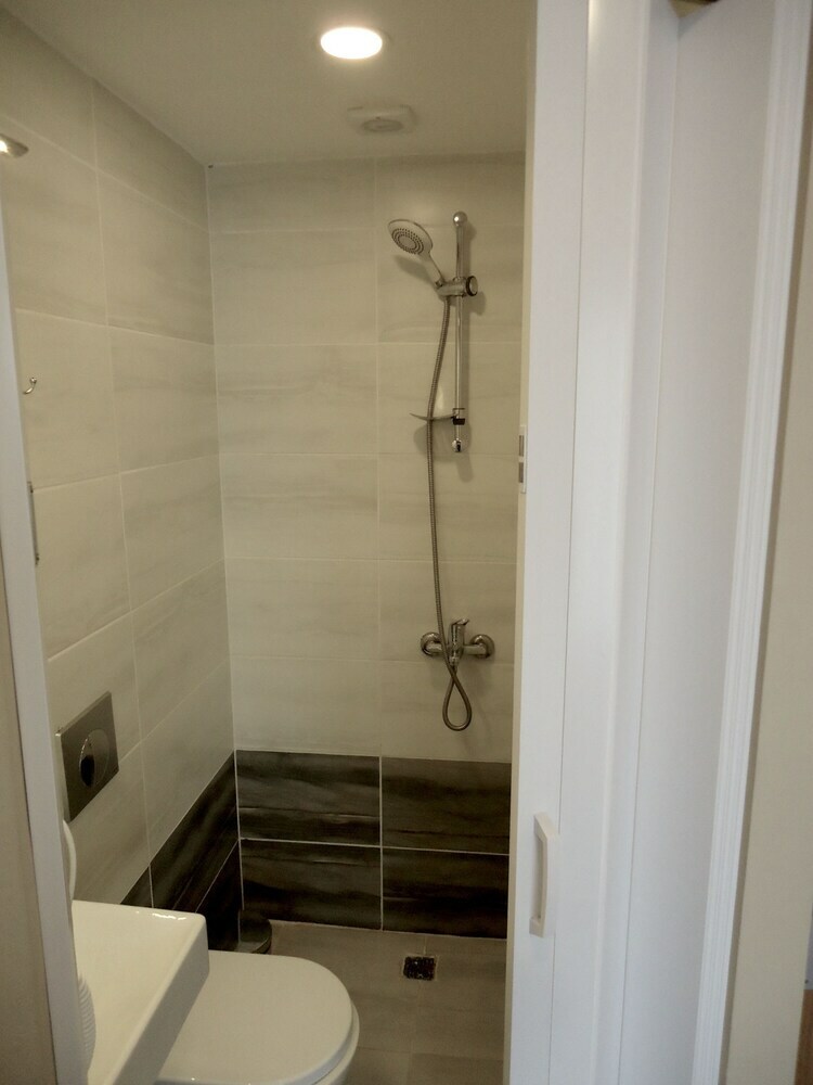 Pension Apart 1 Taksim Sishane