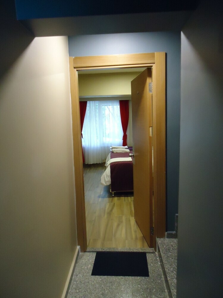 Pension Apart 1 Taksim Sishane