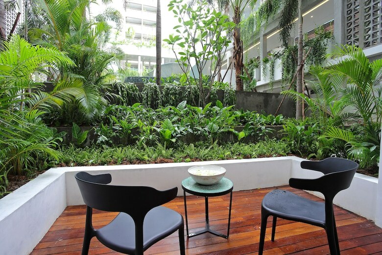 Baitong Hotel & Resort