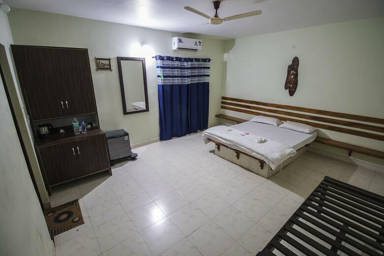 Hotel Cheetal Resort