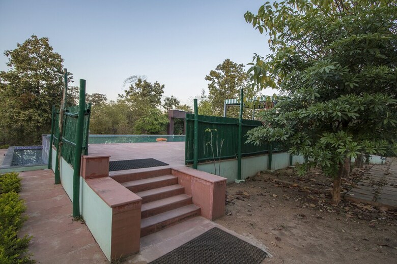 Hotel Cheetal Resort