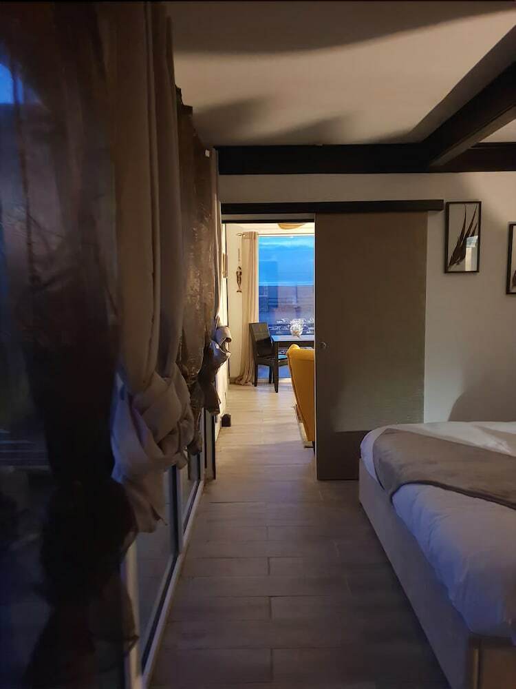 Hotel Chambres D'h�tes L'instant