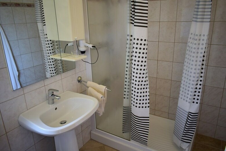 Apartments Anchor And Sidro - Adults Only