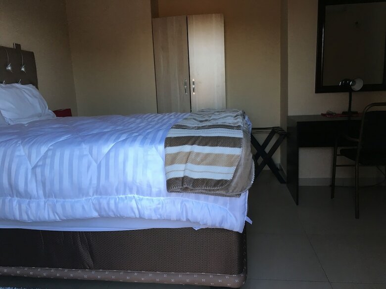 Hotel Blomsbed Inn