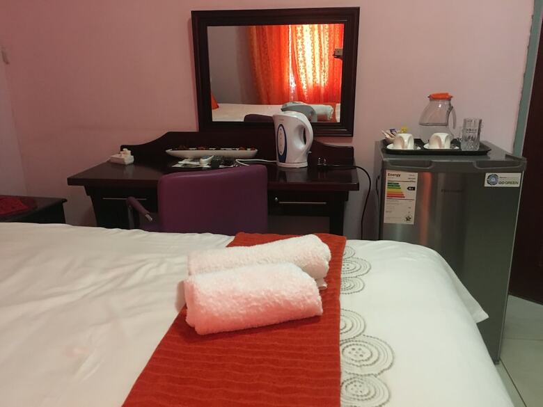 Hotel Blomsbed Inn