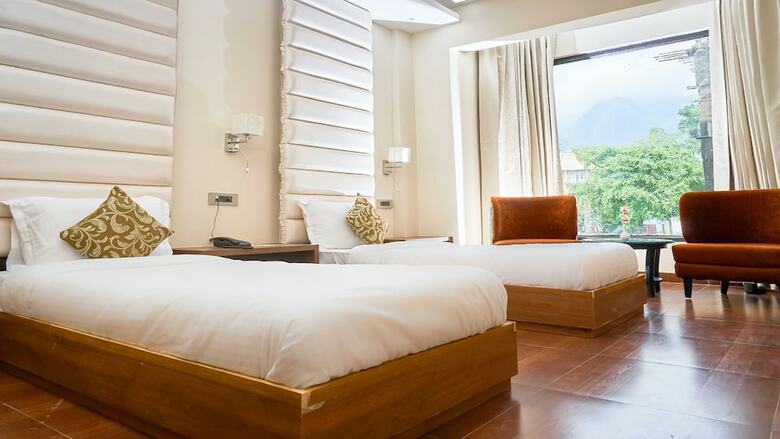 Ganpati Hotel