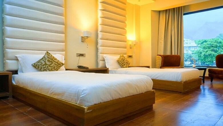 Ganpati Hotel