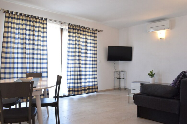 Luxury Apartments Otia