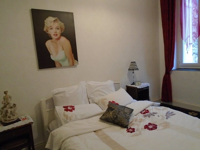 Joli Jardin - Holiday Home