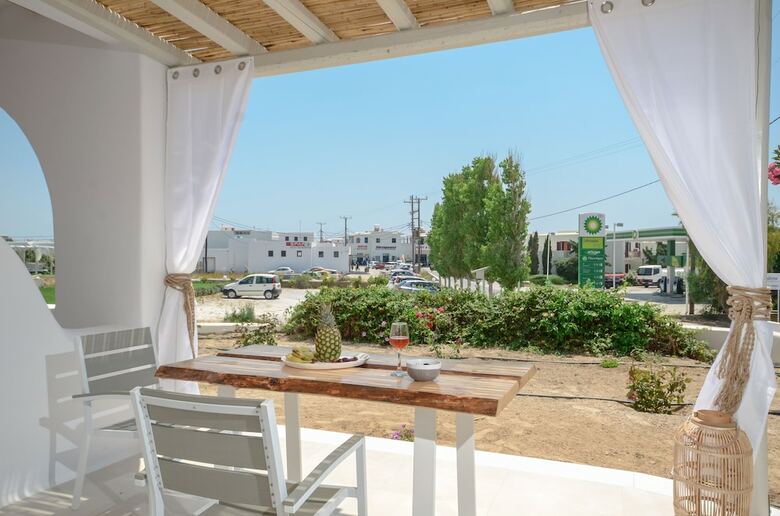 Hotel Naxos Nature Suites