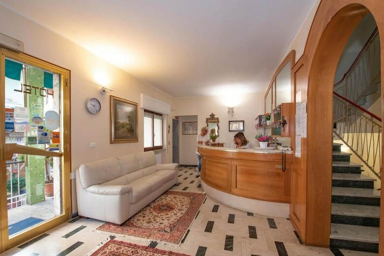 Hotel Tirreno