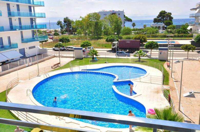 Apartamento Junto Al Mar Para 8 Personas En Cambrils