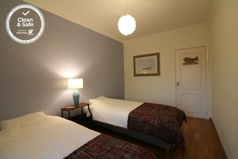 Cascais Estoril Apartment 400 M From Beach