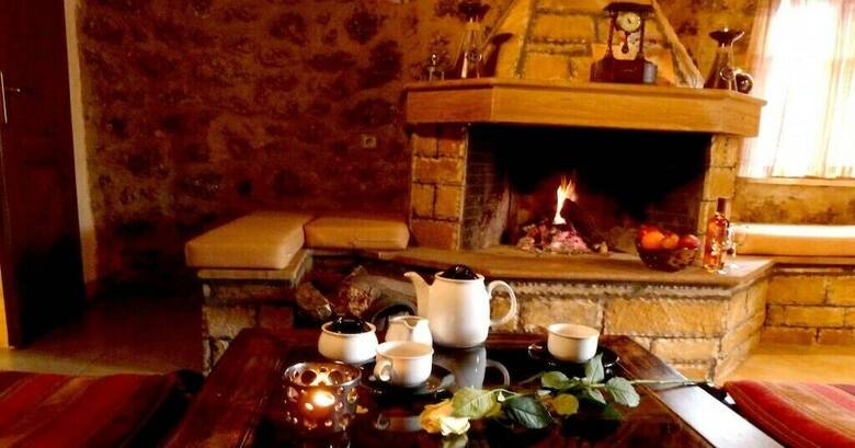 Hotel Paliokastro Guesthouse