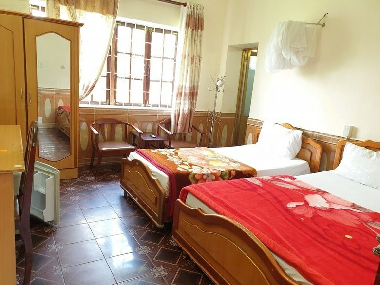 Duong Sat Hotel