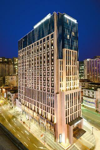 Aparthotel Golden Tulip Haeundae Hotel & Suites