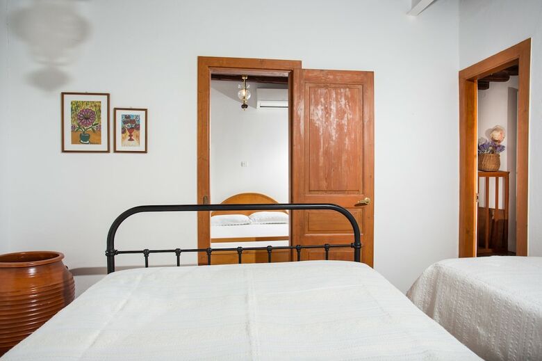 Apartamentos Marouso Villa Paros