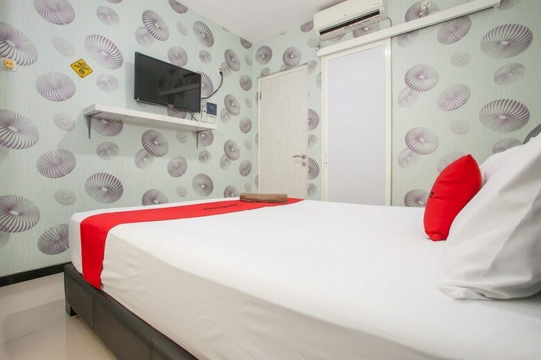 Hotel Reddoorz @ Raya Tidar
