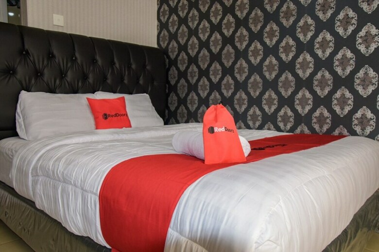 Hotel Reddoorz Apartment @ Serpong Green View
