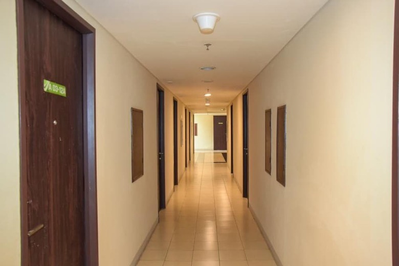 Hotel Reddoorz Apartment @ Serpong Green View