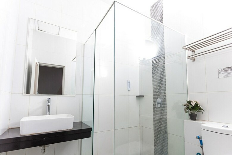 Hotel Reddoorz Plus @ Idjen Boulevard Malang
