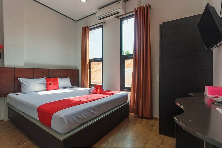 Hotel Reddoorz Near Jalan Sudirman Padang