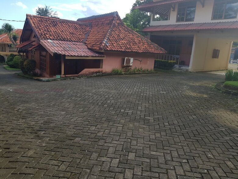 Bed & Breakfast Pantai Mutiara Hotel
