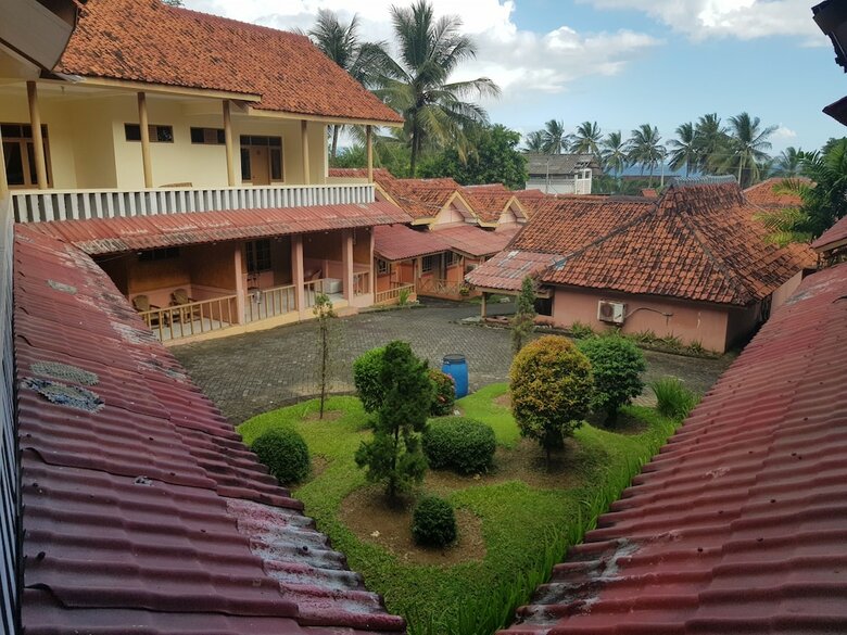 Bed & Breakfast Pantai Mutiara Hotel