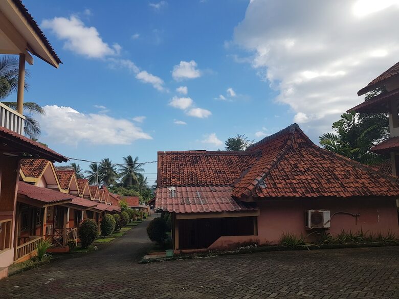 Bed & Breakfast Pantai Mutiara Hotel
