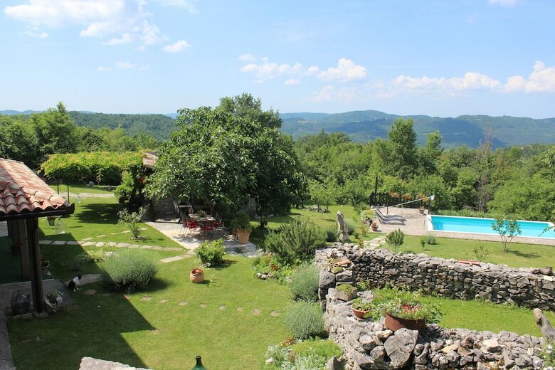 Holiday Home Mavrici