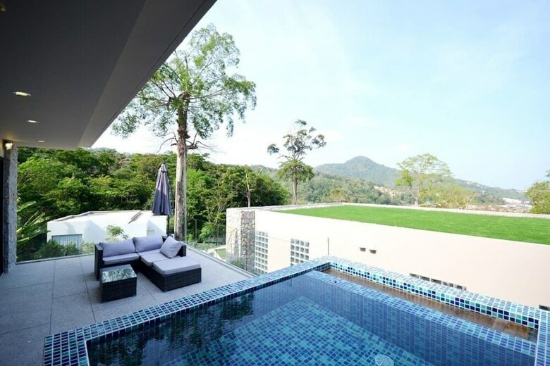 Natural Touch Modern 2 Bedrooms Villa