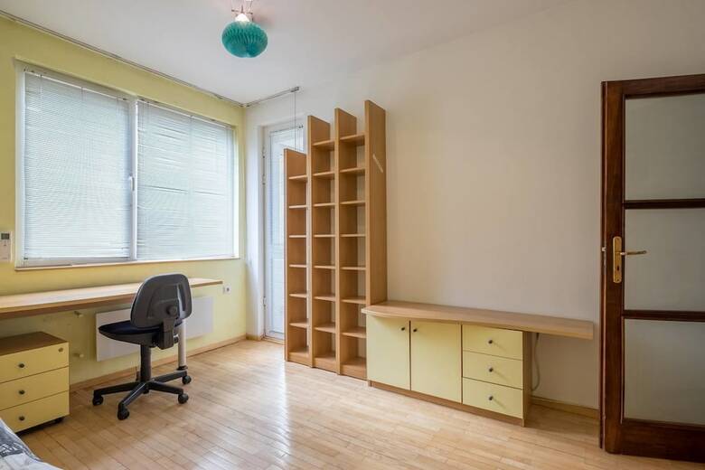 Fm Economy 3-bdr Apartment - Spacious Lozenetz Area