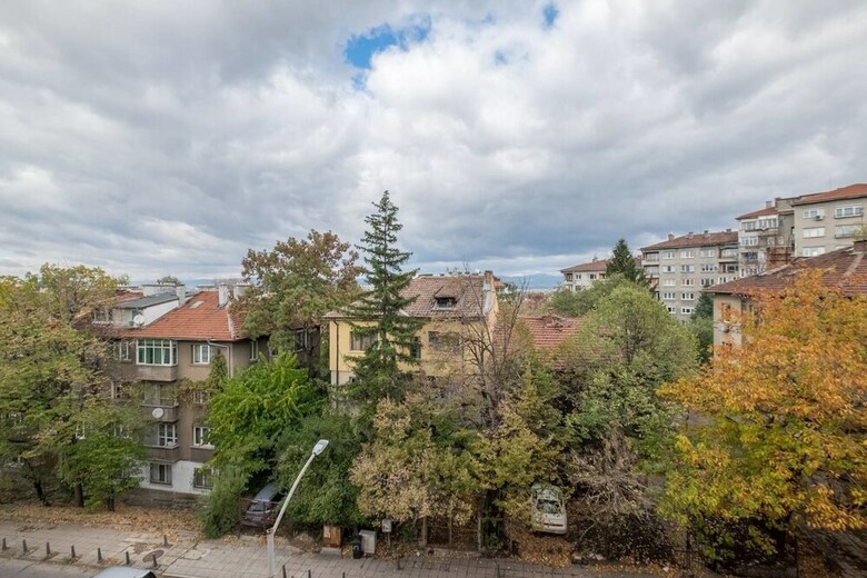Fm Economy 3-bdr Apartment - Spacious Lozenetz Area