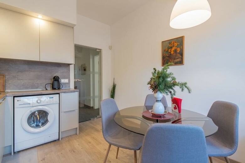 Fm Premium 1-bdr Apartment - Chic And Spacious