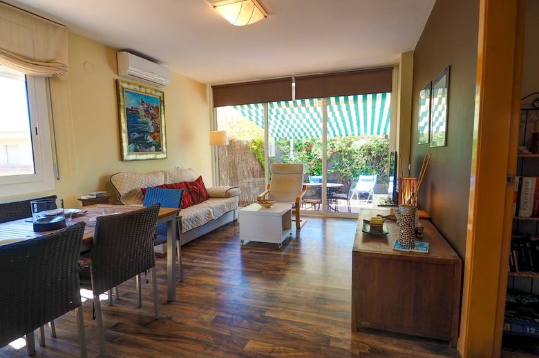 Tenis Apartment