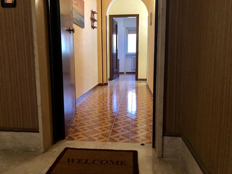 Martina Apartment Mare