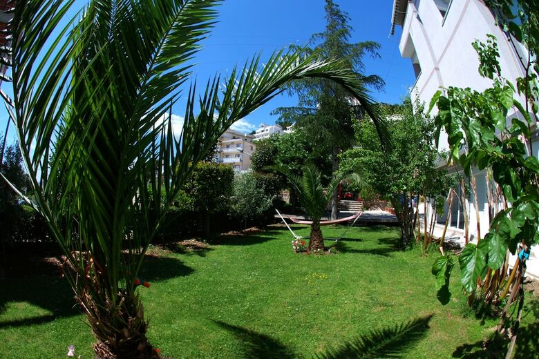 Hotel Villa Green Garden