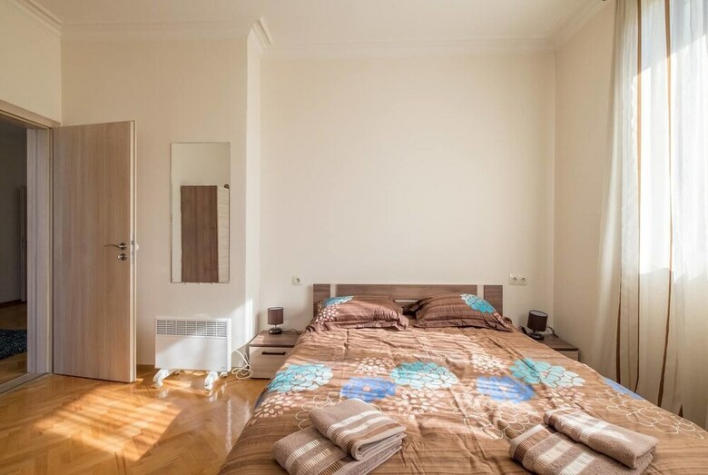 Fm Deluxe 2-bdr Apartment With Terrace - Central City View