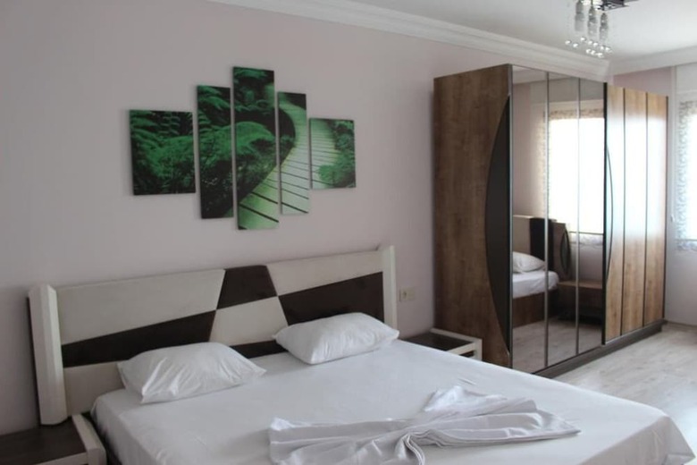 Hotel Amwaj Suites Vip