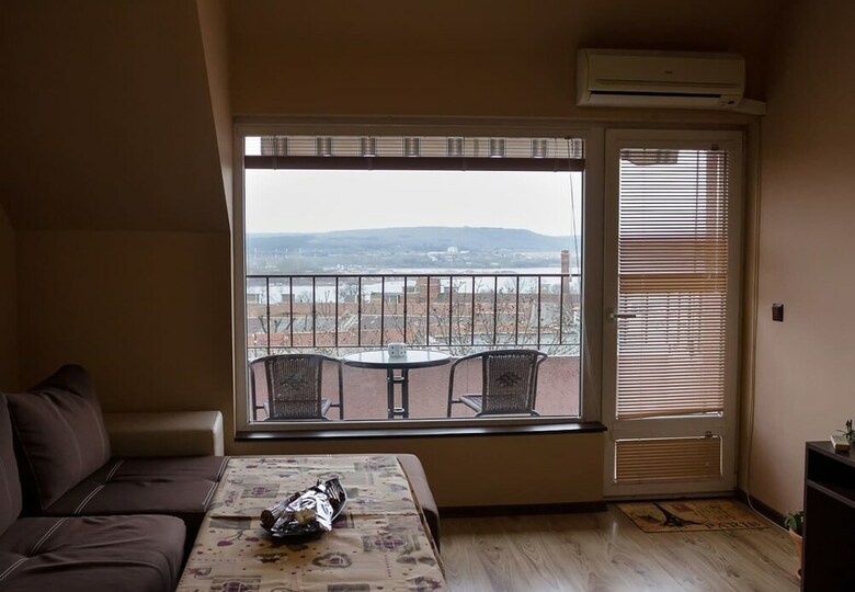 Fm Economy 2-bdr Apartment - Varna Bay