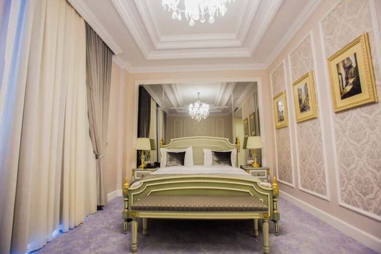 Hotel Sapphire Zagulba