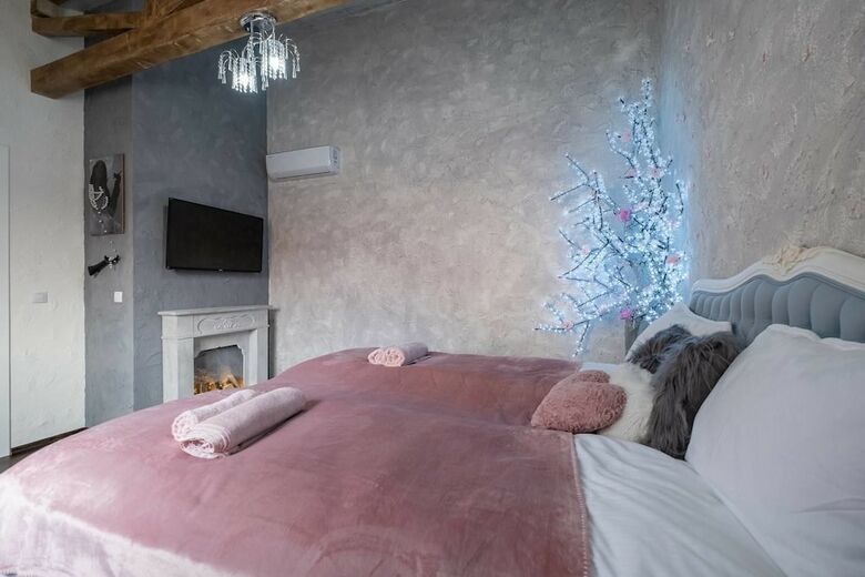 Fm Luxury 1-bdr Apartment - Sofia Dream Apartments