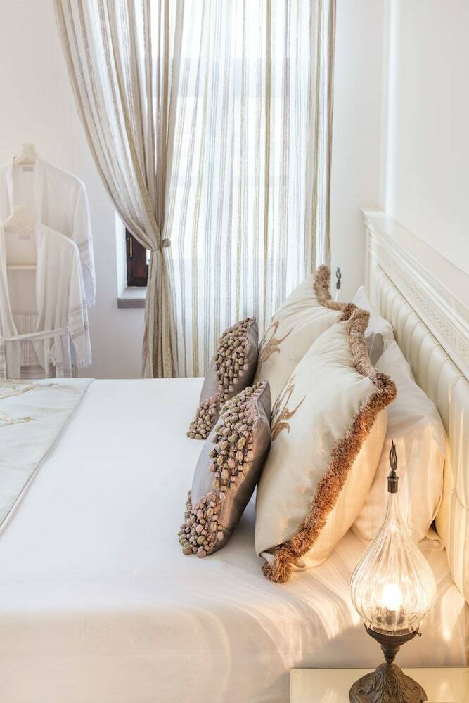 Hotel Siyah Lale Butik Otel Cunda