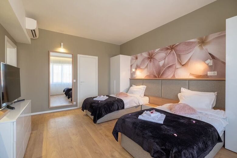 Fm Premium Luxury 2-bdr Apartment - Magnificent Vitosha Blvd.